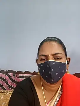 Snapshot of cathrine92 chatting on 05-16-26, 12:29 cathrine92 online show from 05-16-26, 12:29