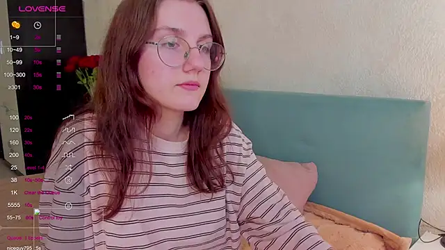 iMagdaLunna online show from 05-15-26, 07:48