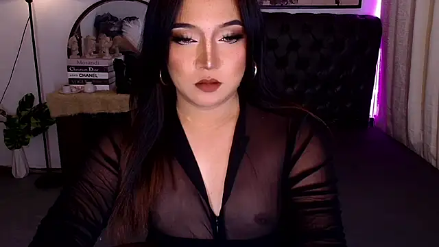 Snapshot of Sensual_Ekang chatting on 07-13-26, 01:41 Sensual Ekang online show from 07-13-26, 01:41