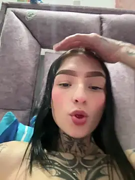 Snapshot of she-dulce chatting on 05-18-26, 07:14 she-dulce online show from 05-18-26, 07:14