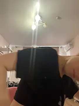  SweetAnna  online show from 05-19-26, 11:27