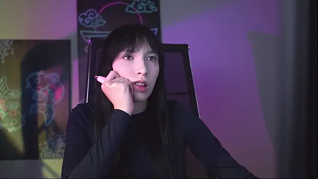 SeraphineSparda online show from 05-27-26, 11:29