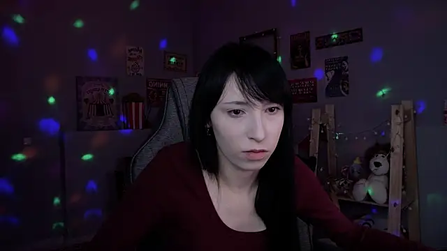 SeraphineSparda online show from 05-30-26, 11:40