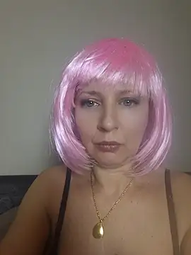 pinklady13 online show from 05-17-26, 02:53