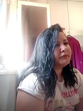 Snapshot of LittleMairy chatting on 05-10-26, 09:36 LittleMairy online show from 05-10-26, 09:36