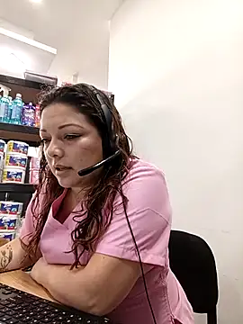 SAMANTHA--02 online show from 05-12-26, 12:57
