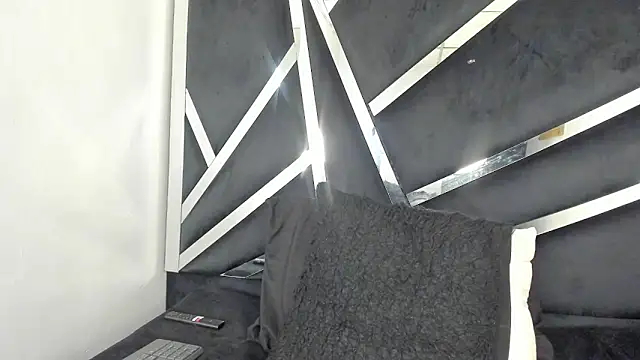 cristalxht online show from 05-28-26, 08:55