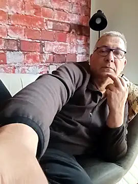 Soloyan online show from 03-08-26, 03:38