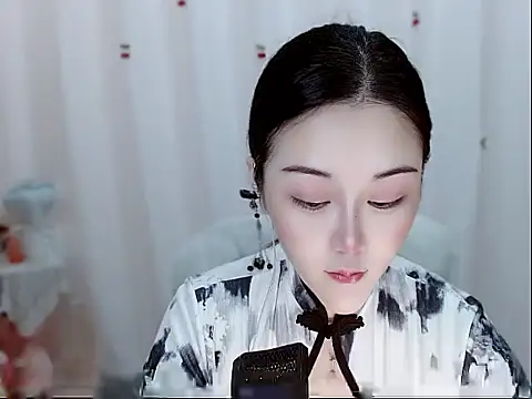 Snapshot of Amy-cnbaby chatting on 05-22-26, 01:24 Amy-cnbaby online show from 05-22-26, 01:24