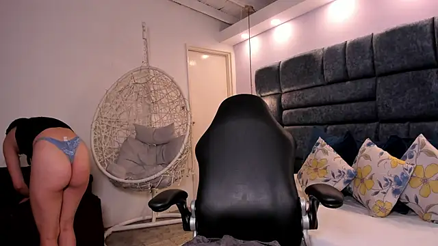 jessicamoonn online show from 05-12-26, 11:51