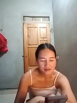 Snapshot of Nana-bibi chatting on 05-06-26, 05:25 Nana-bibi online show from 05-06-26, 05:25