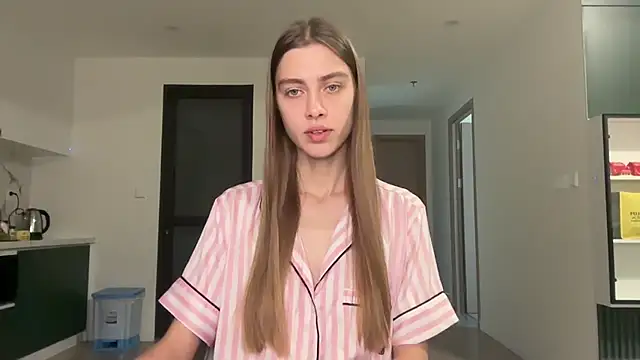 ScarlettBlank online show from 05-13-26, 12:19
