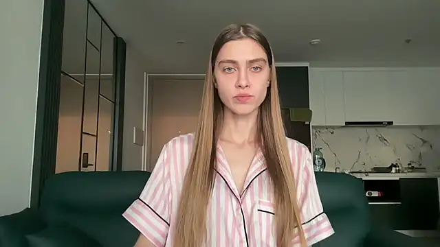 ScarlettBlank online show from 05-27-26, 10:45