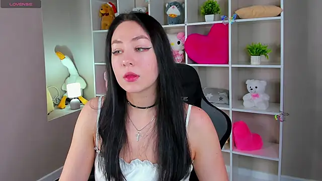 Sofia Conner online show from 05-12-26, 09:28
