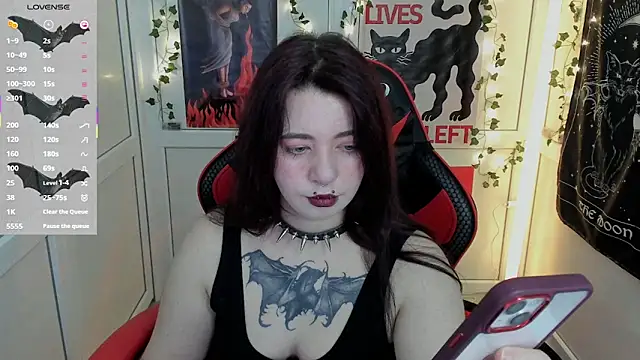 PurpleRune online show from 05-18-26, 01:06