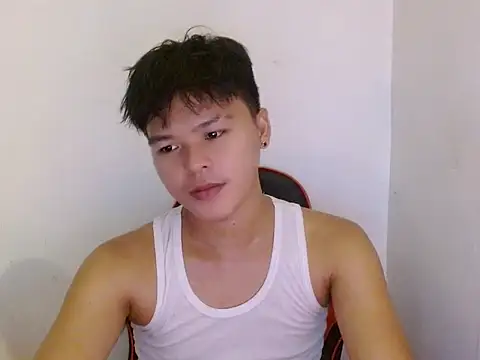 yourhotasiandoms online show from 07-07-26, 04:44