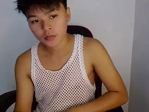 yourhotasiandoms online show from 07-23-26, 10:46