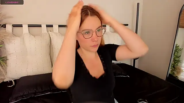  zoe 3 online show from 06-02-26, 01:24