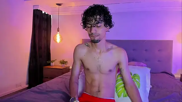 MichaelEvanss  online show from 07-20-26, 12:51