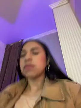 Dulcerouss   online show from 05-12-26, 11:18