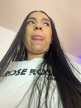 Dulcerouss   online show from 05-28-26, 11:29