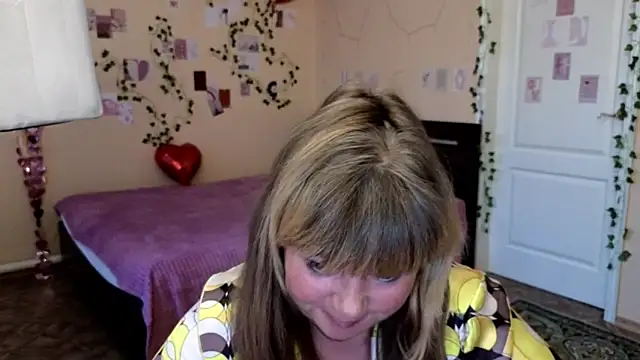 Melania Cook online show from 05-24-26, 04:56