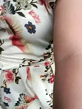 Lily Henry online show from 07-08-26, 11:15