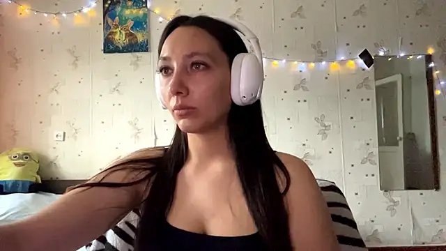 SheeringGape online show from 05-28-26, 01:36