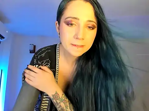 Snapshot of EvangelineLoveee chatting on 05-28-26, 11:35 EvangelineLoveee online show from 05-28-26, 11:35