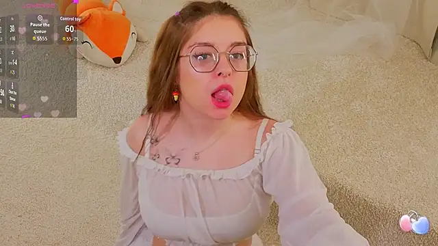 selenamils online show from 05-31-26, 10:22