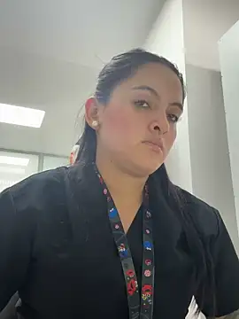 marianm29-1 online show from 06-05-26, 02:23