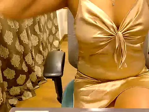 Snapshot of DR_Salini chatting on 05-31-26, 04:14 DR Salini online show from 05-31-26, 04:14