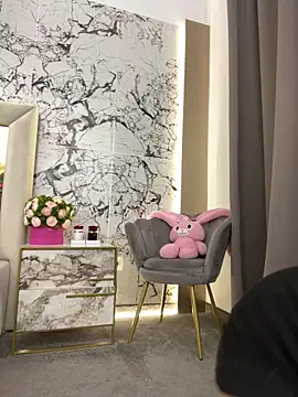 DaisyAmour online show from 06-09-26, 06:30