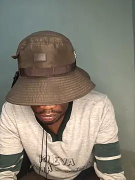 Snapshot of thandolezwe1 chatting on 05-09-26, 03:34 thandolezwe1 online show from 05-09-26, 03:34