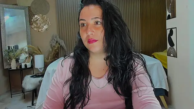 BBWLuxuryMuse online show from 06-08-26, 11:43