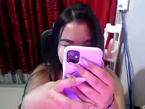 Snapshot of hotchickgirl chatting on 06-29-26, 08:09 hotchickgirl online show from 06-29-26, 08:09