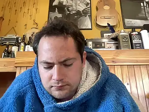 alecsgzz online show from 05-17-26, 01:51