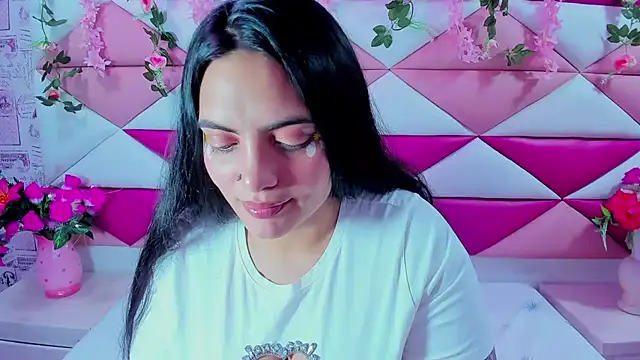 Isabella Mora  online show from 05-16-26, 03:03