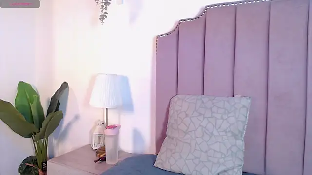 Littlejade dh online show from 05-25-26, 11:49