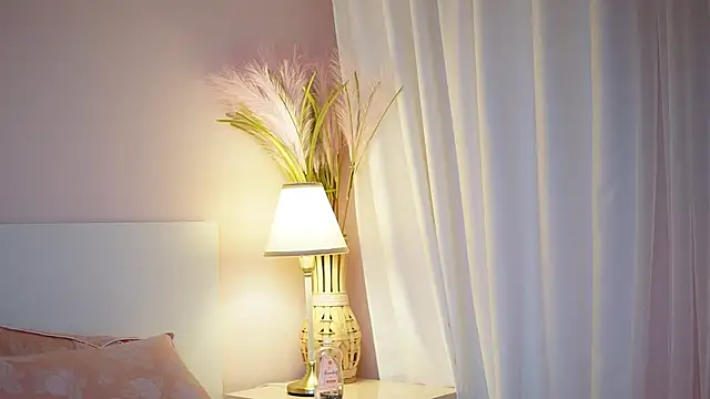 AdelineMoon online show from 06-10-26, 07:57
