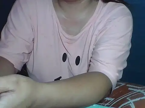 MommyKaye30 online show from 07-18-26, 08:12