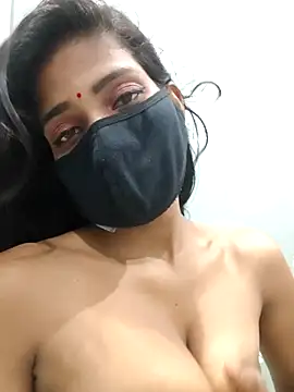 Snapshot of Hot_Candy77 chatting on 05-30-26, 07:44 Hot Candy77 online show from 05-30-26, 07:44