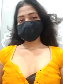 Snapshot of Hot_Candy77 chatting on 06-01-26, 01:07 Hot Candy77 online show from 06-01-26, 01:07