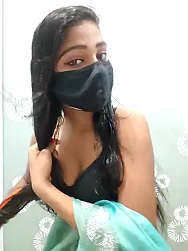Snapshot of Hot_Candy77 chatting on 06-18-26, 01:26 Hot Candy77 online show from 06-18-26, 01:26