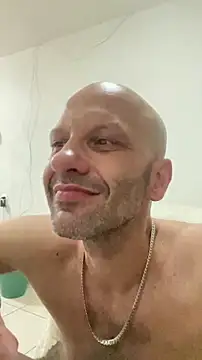 french solo X online show from 05-08-26, 02:44