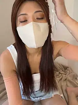 Erika  xx online show from 06-10-26, 05:39