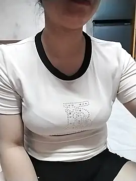 Girl lovebaby online show from 05-06-26, 01:03