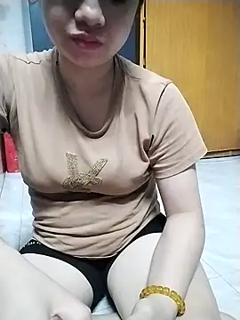 Girl lovebaby online show from 05-13-26, 01:30