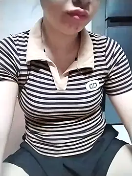 Girl lovebaby online show from 05-18-26, 06:52