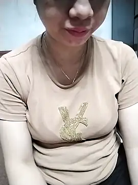 Girl lovebaby online show from 05-27-26, 02:19